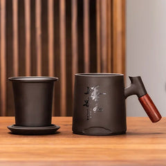 Traditional Chinese Purple Clay Tea Mug with Lid and Strainer Handmade Tea Cup Yixing Zisha Teacup Solid Wood Handle Tea Maker