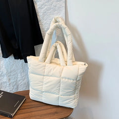 Women Puffer Tote Bag Fashion Shoulder Bag Large Capacity Soft Cloud Tote Bag Quilted Tote Purse Stylish Commuting Bag